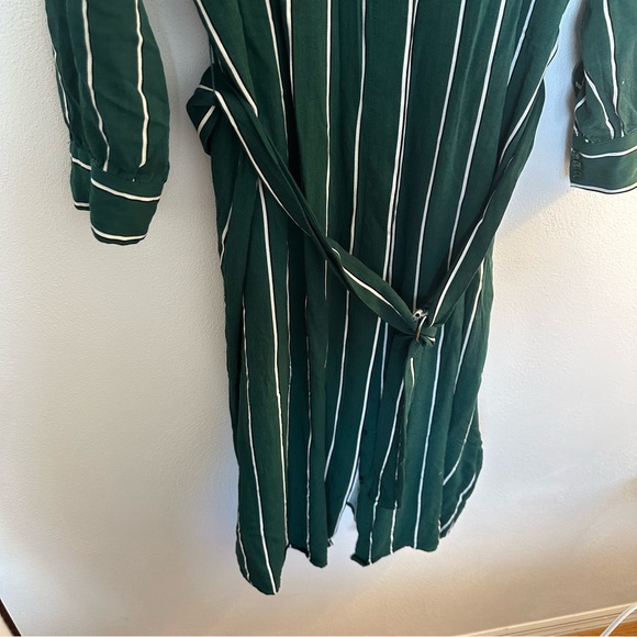 H&M Maxi Dress Front Button Up Green size 12 Women - Picture 4 of 11
